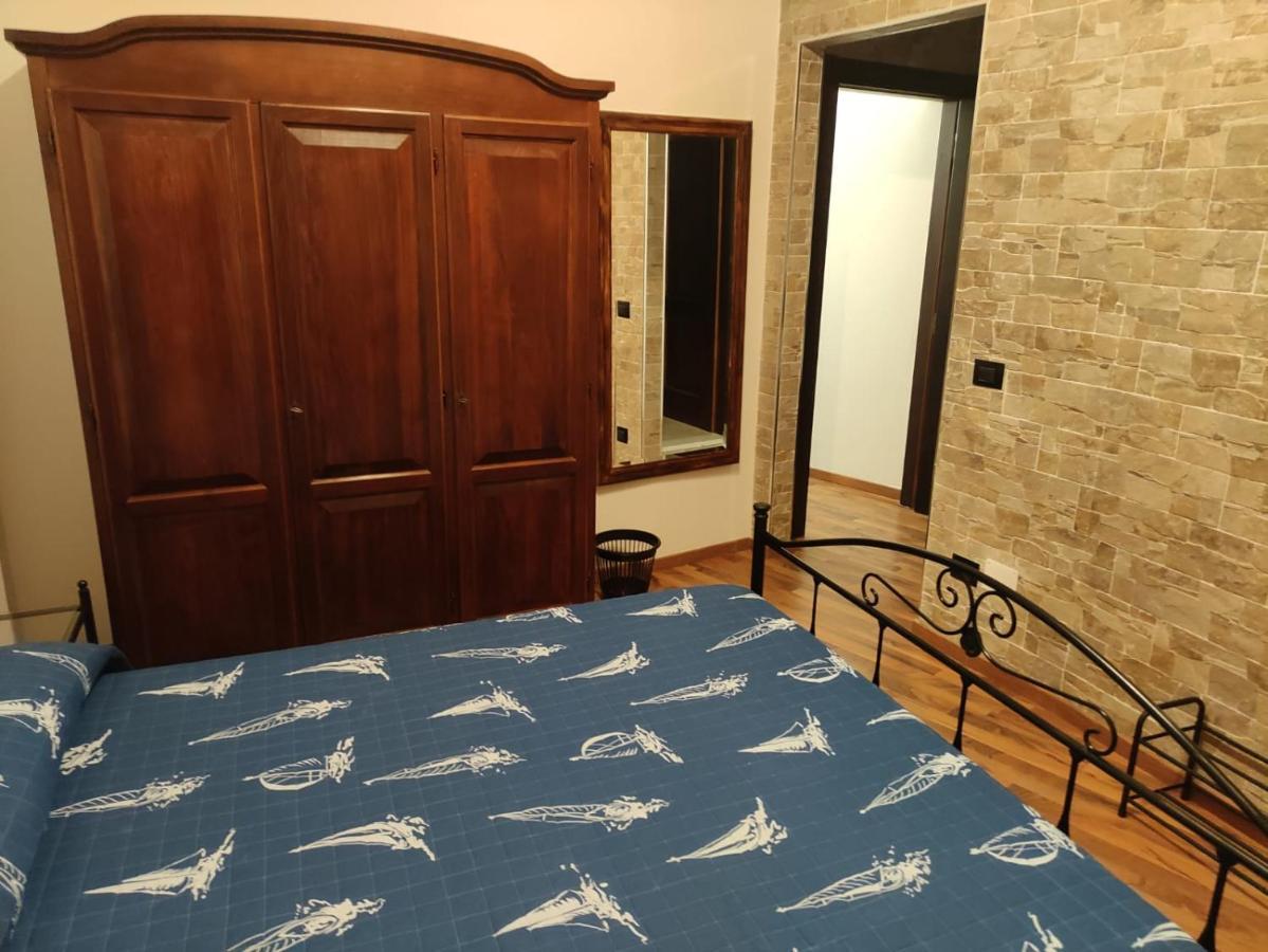 Uria Rooms & Suite B&B เวียสเต ภายนอก รูปภาพ