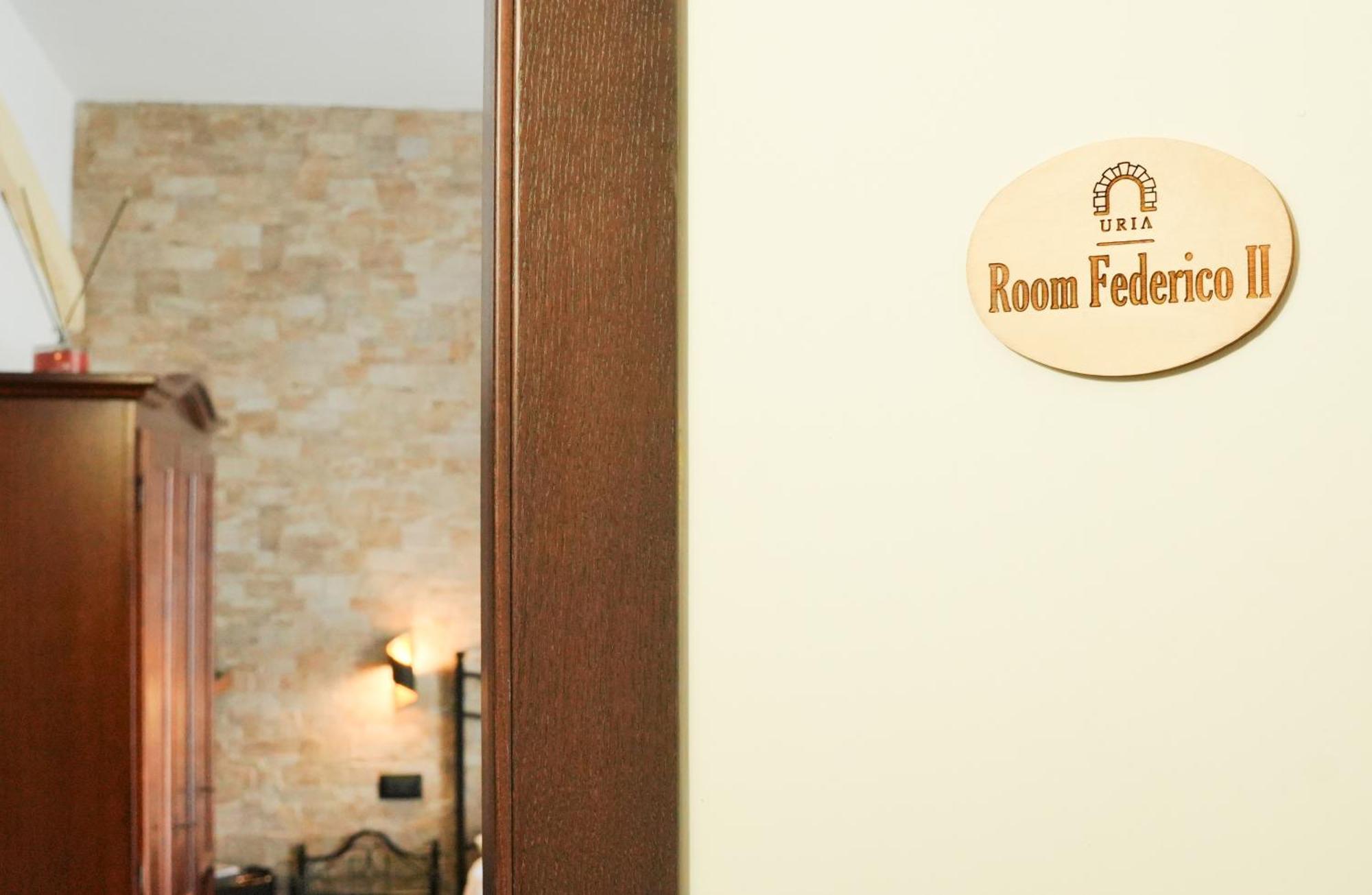 Uria Rooms & Suite B&B เวียสเต ภายนอก รูปภาพ