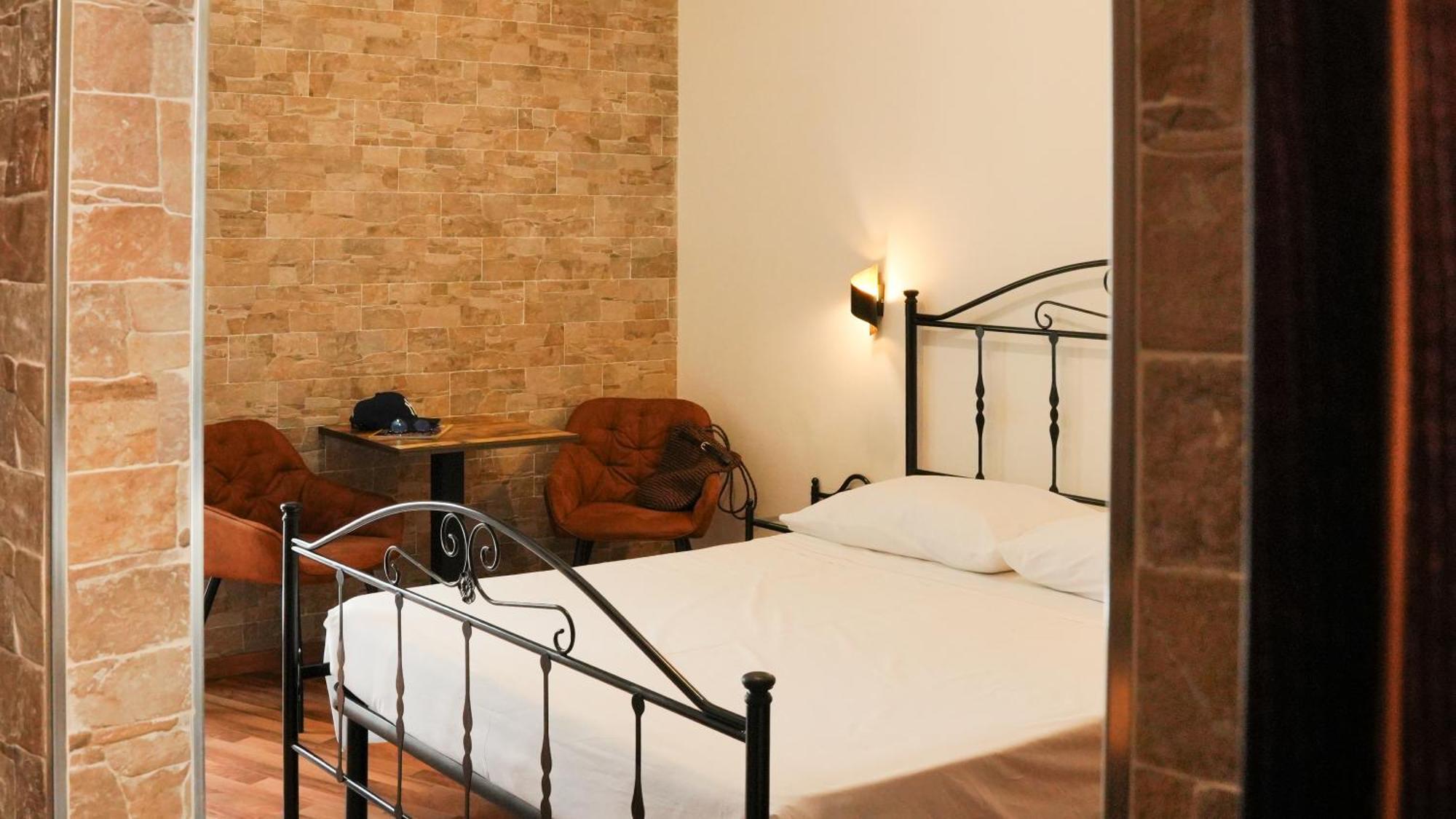Uria Rooms & Suite B&B เวียสเต ภายนอก รูปภาพ